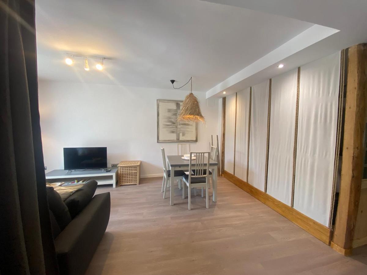 شقة Luxury House Valencia D'Aneu المظهر الخارجي الصورة
