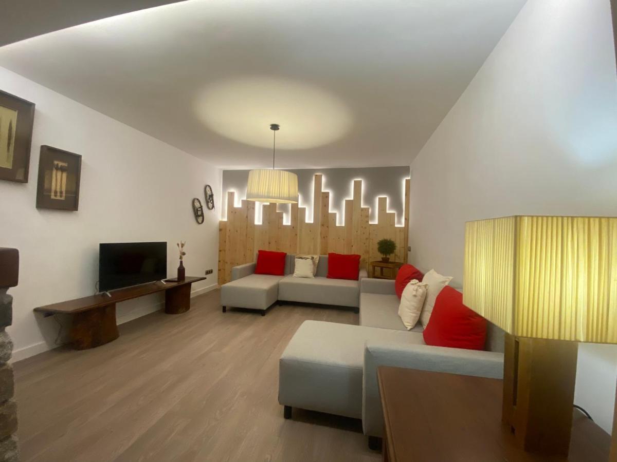 شقة Luxury House Valencia D'Aneu المظهر الخارجي الصورة