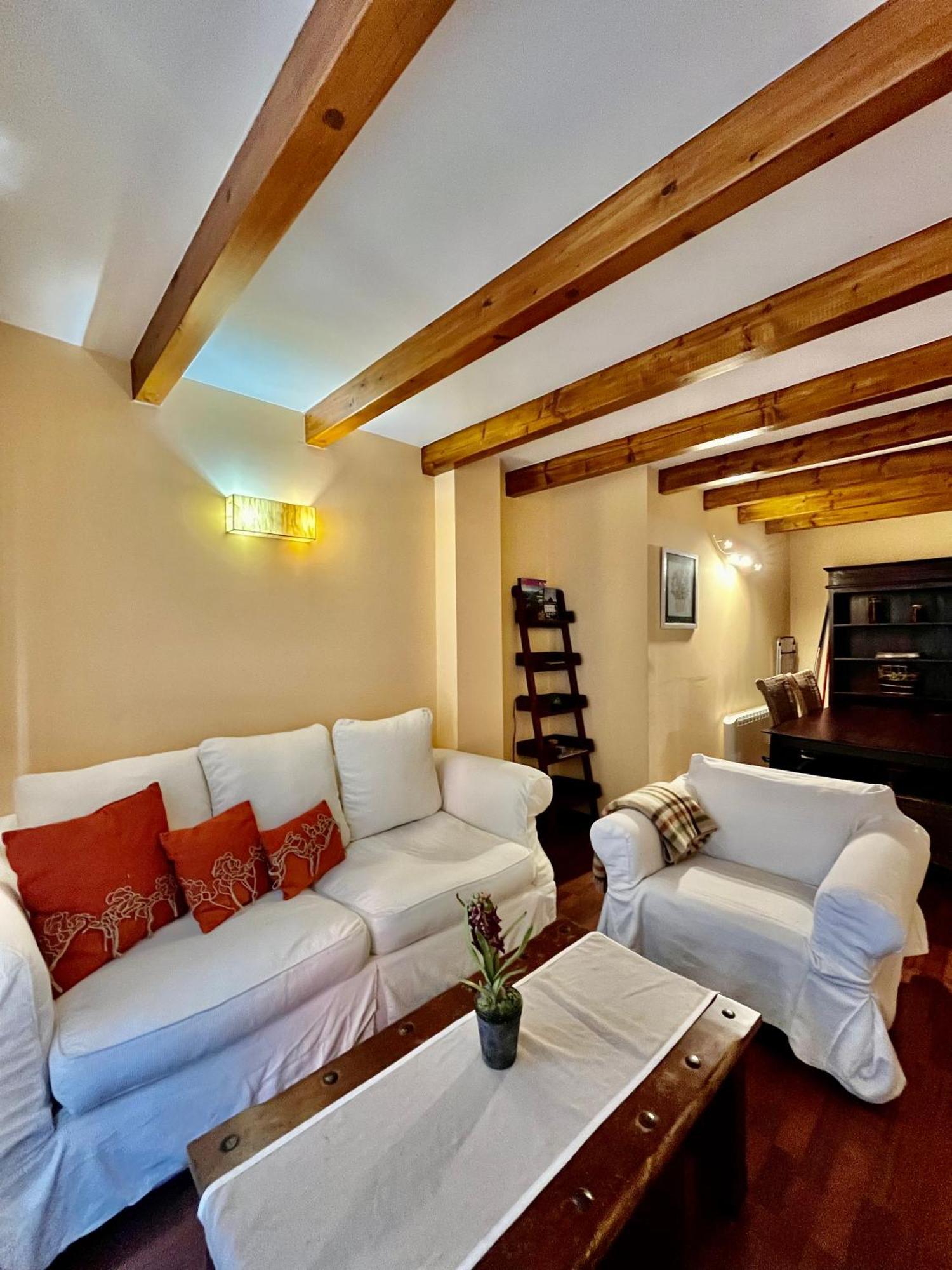 شقة Luxury House Valencia D'Aneu المظهر الخارجي الصورة