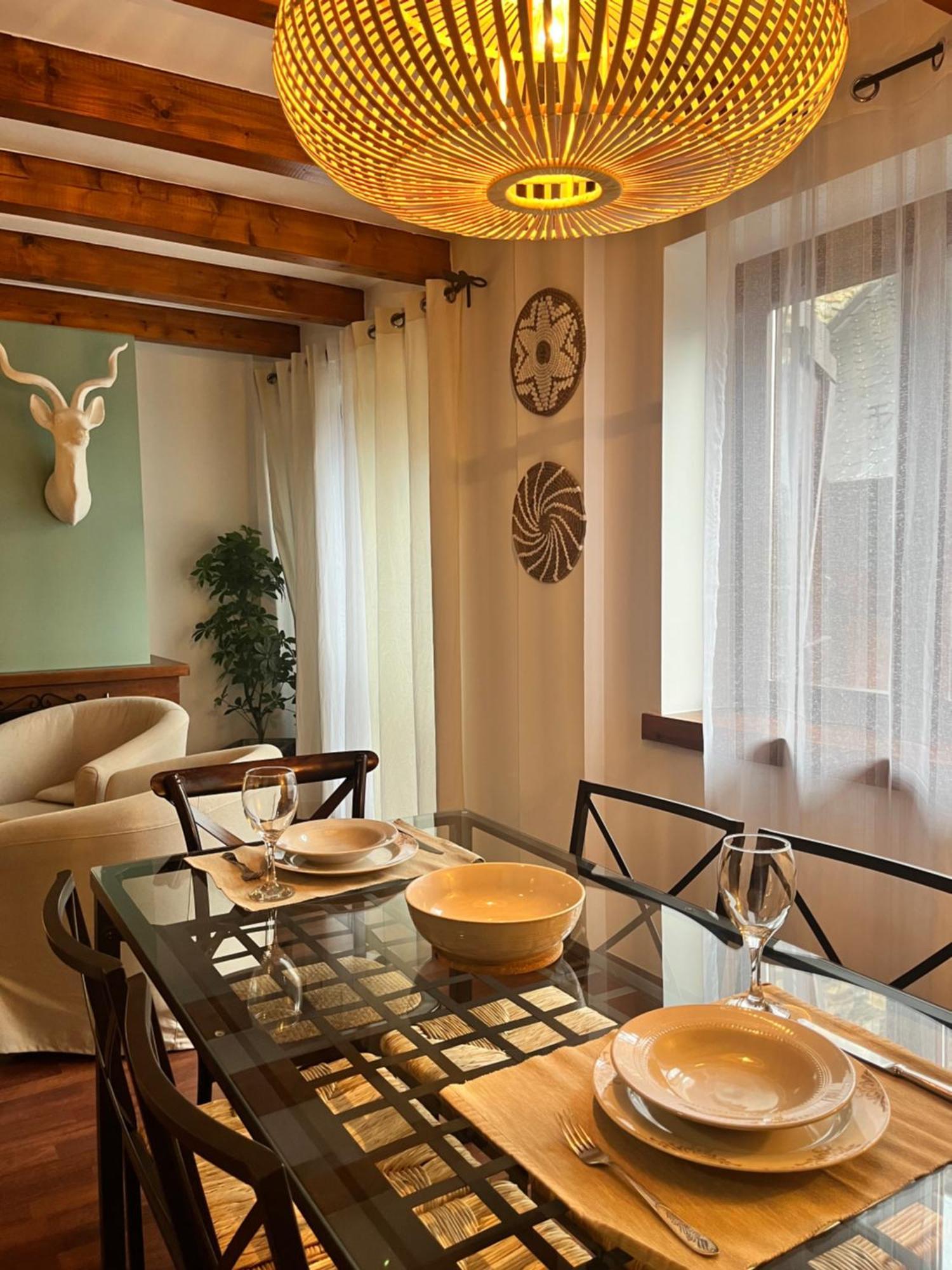 شقة Luxury House Valencia D'Aneu المظهر الخارجي الصورة