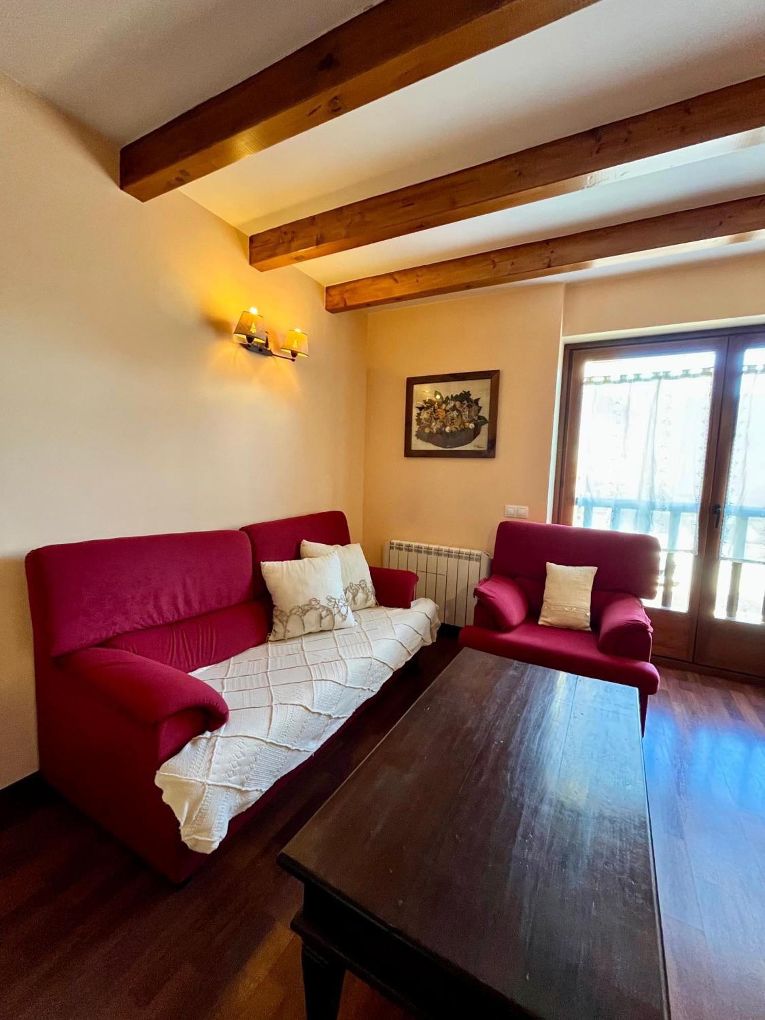 شقة Luxury House Valencia D'Aneu المظهر الخارجي الصورة