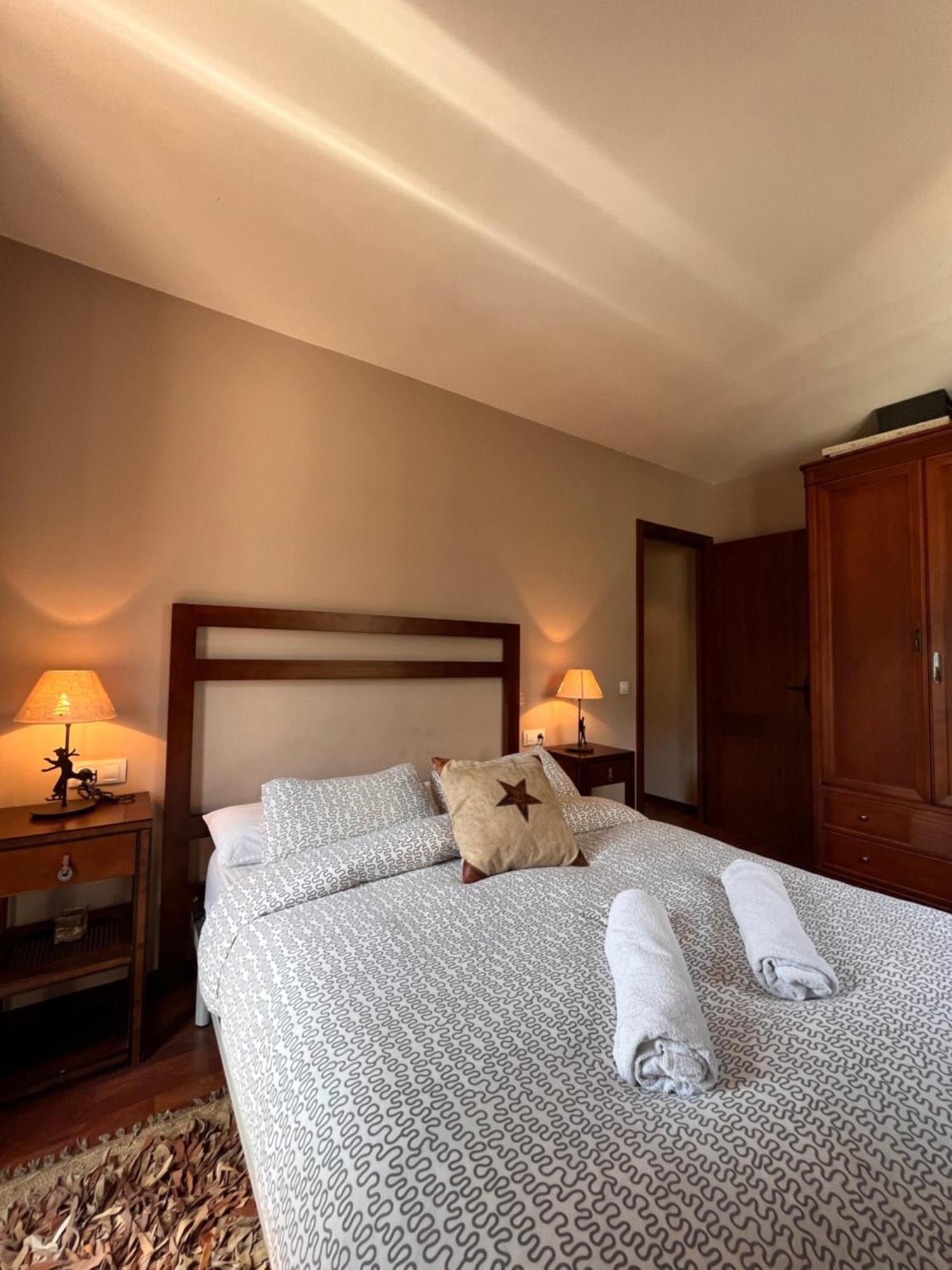 شقة Luxury House Valencia D'Aneu المظهر الخارجي الصورة