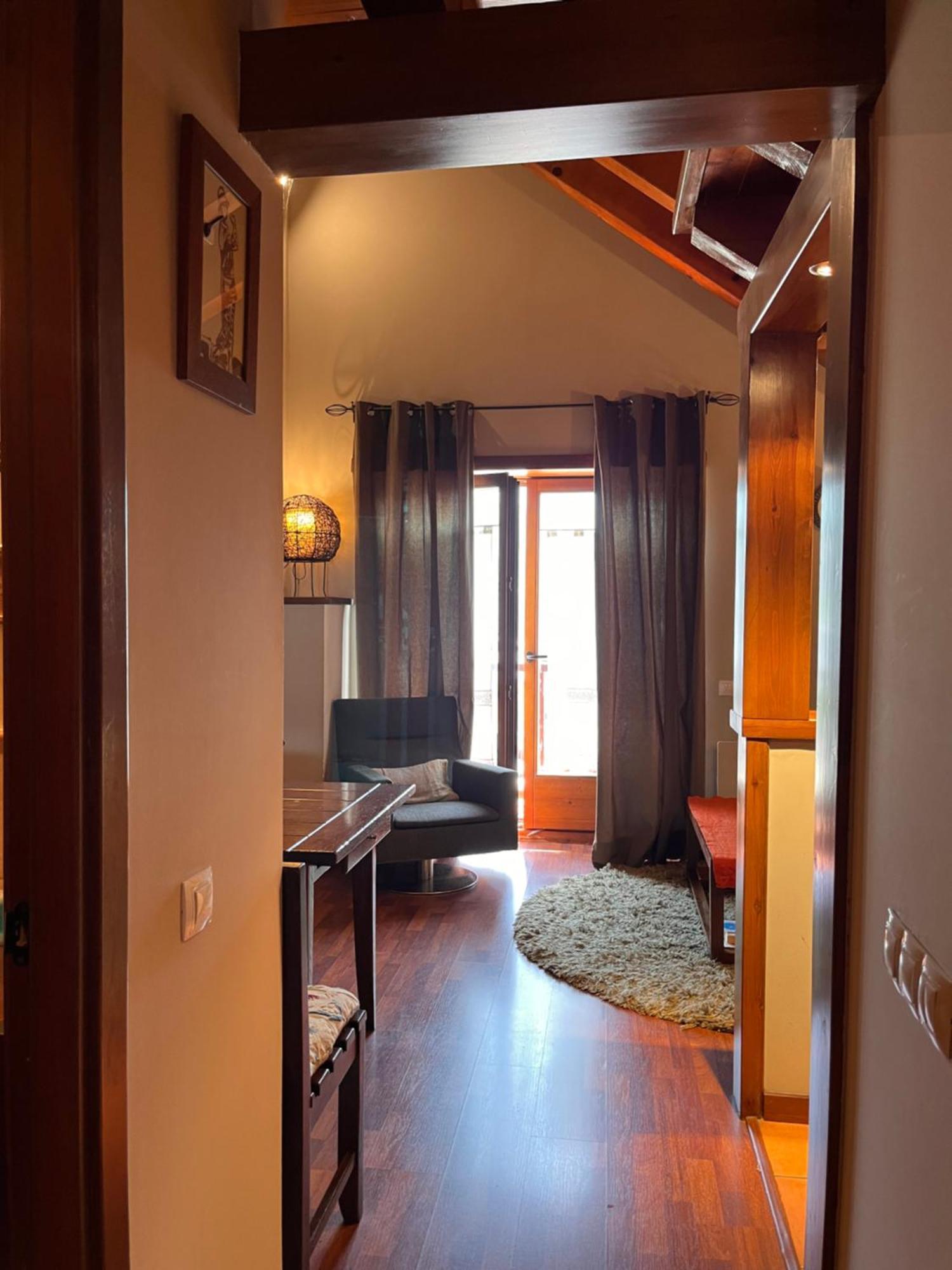 شقة Luxury House Valencia D'Aneu المظهر الخارجي الصورة