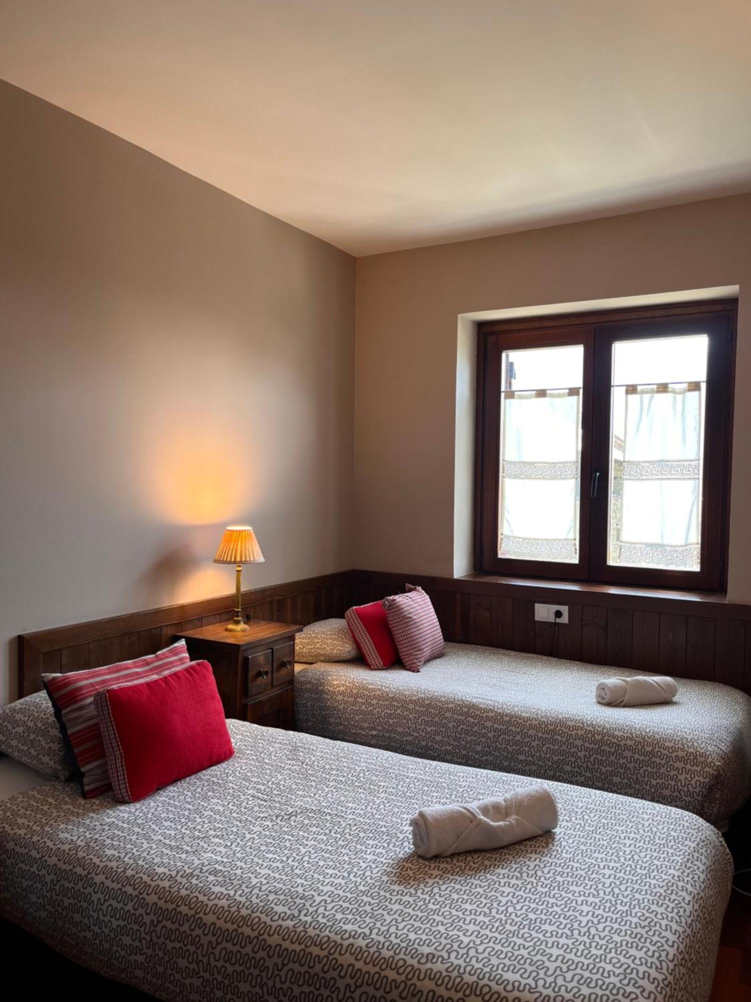 شقة Luxury House Valencia D'Aneu المظهر الخارجي الصورة